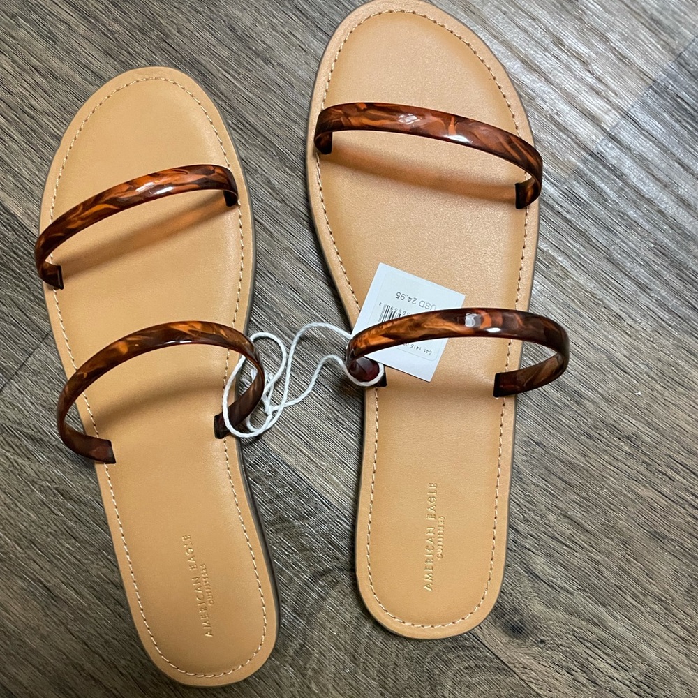 American Eagle tortoise skinny strap sandal